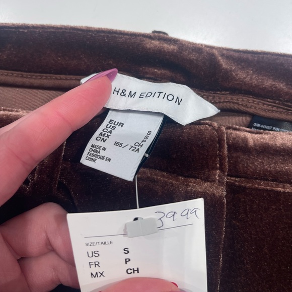 H&M Edition Brown Velvet Holiday Pants - Picture 5 of 5